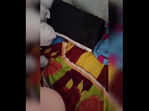 ❤️ Minu toakaaslane jääb üksi koju, sest tema abikaasa läheb puhkusele ja ma kasutan võimalust teda nussida ja täita tema perse piimaga Porno fb at us et.sexonfire.ru ❌